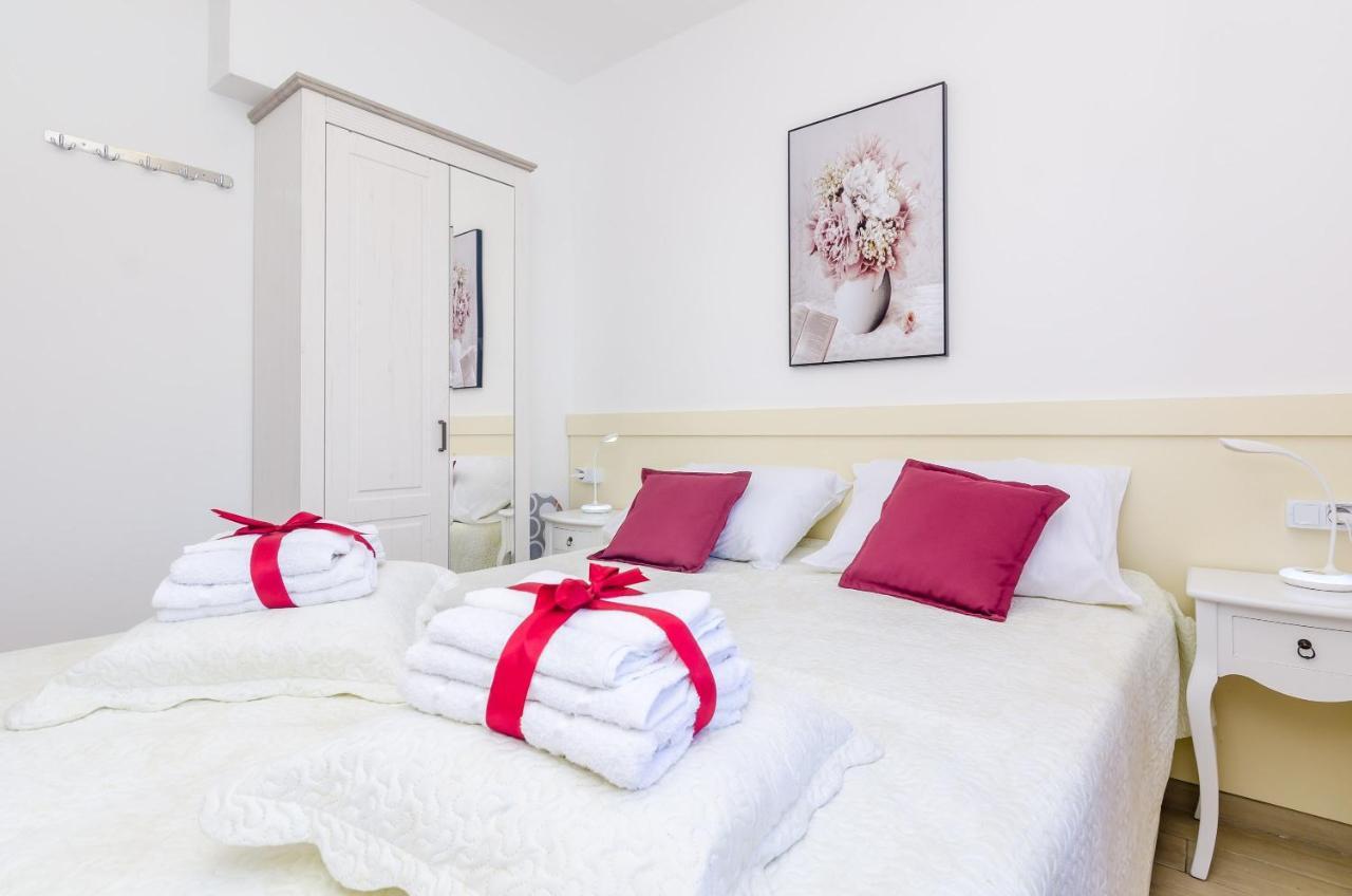 Apartments Melany 슬라노 외부 사진