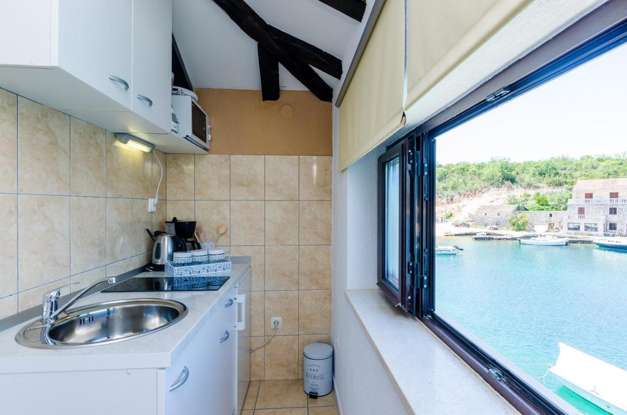 Apartments Melany 슬라노 외부 사진