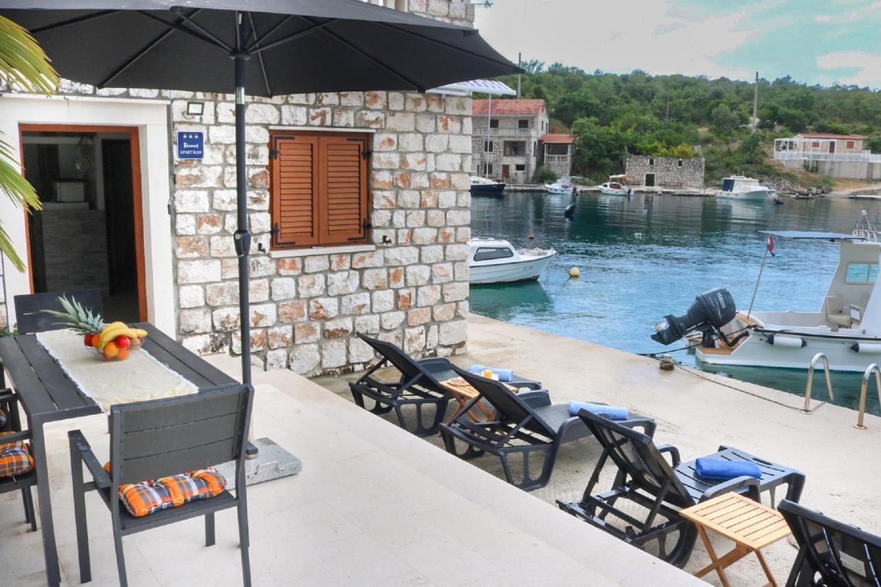 Apartments Melany 슬라노 외부 사진
